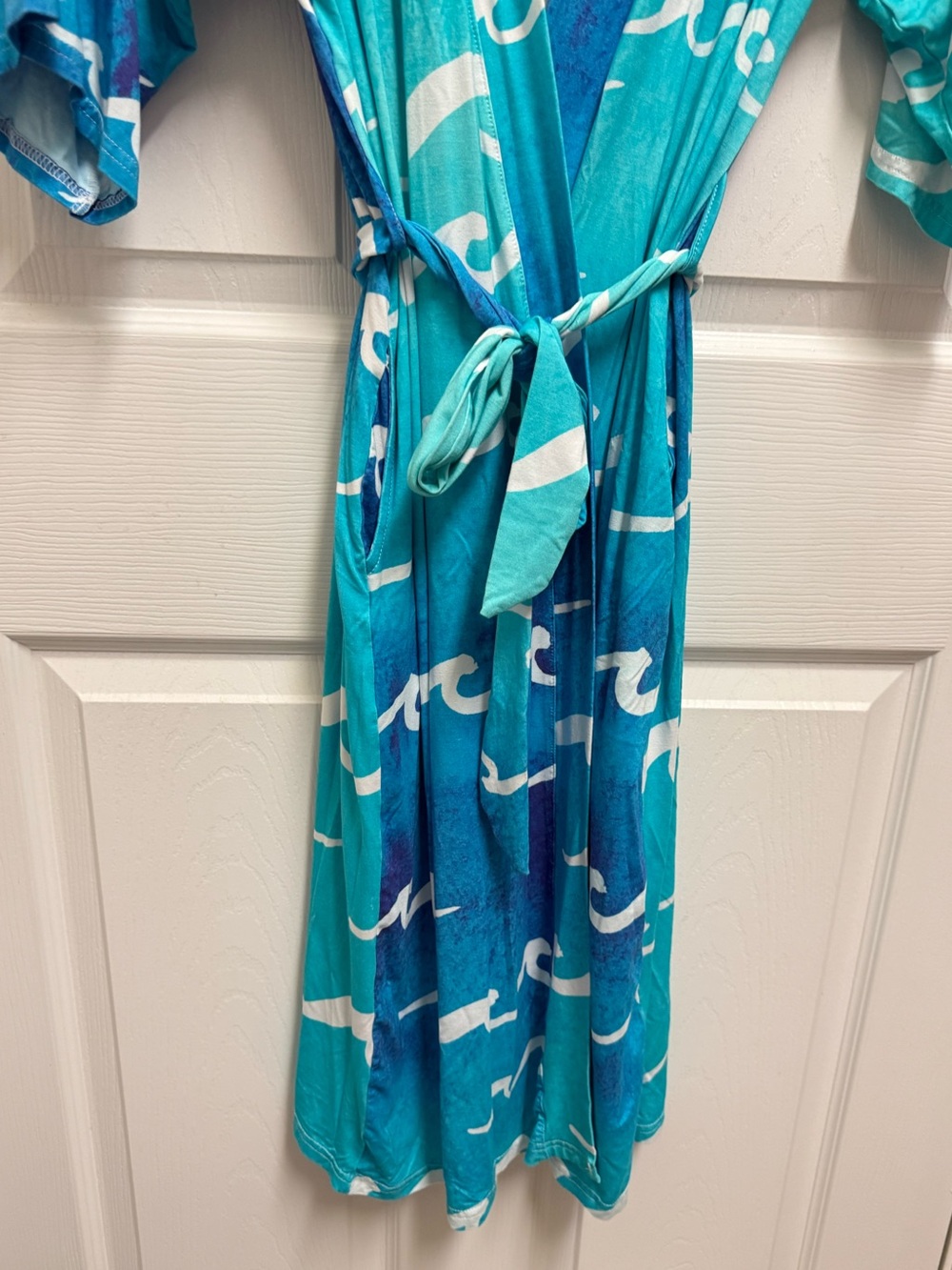 Coco Moon Wave Robe - Picture 4 of 11